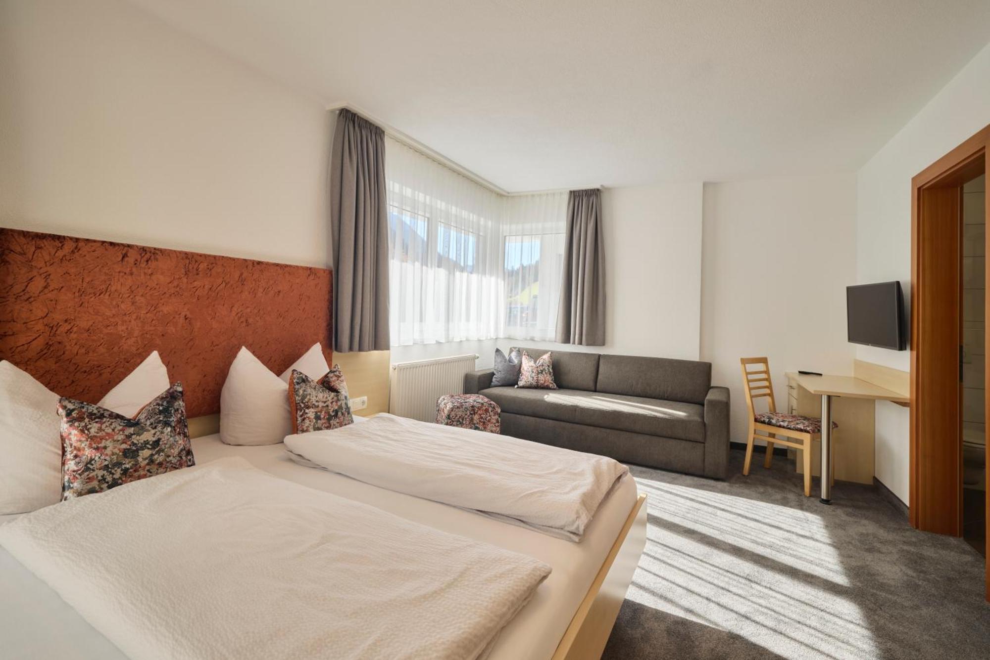 Sun Alpin Apartment Ишгъл Екстериор снимка